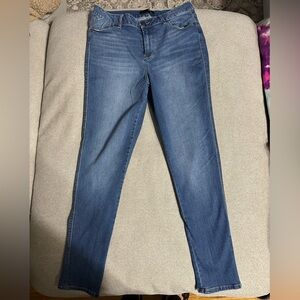 1822 Skinny Jeans